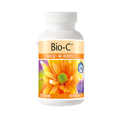 <table border=0 width=300><tr><td width=70><b>ӫ~W</b>G</td><td>OYiBIO-C</td></tr><tr><td width=70><b>ӫ~</b>G</td><td>O</td></tr><td width=70><b>ӫ~s</b>G</td><td>17727</td></tr><tr><td><b>s</b>G</td><td>6132</td></tr><tr><td><b>ӫ~²</b>G</td><td>CƶqG60
vWUiɥR~C
ѤTغͯCܮƨӷAPiJէΦAUKlC
ѨۦLΪĺͯCAѨɶO@C
K[öQaͪଡAnlC
AX֦YGBҳܰsBQ֦nB`d̪iɵC</td></tr></table>